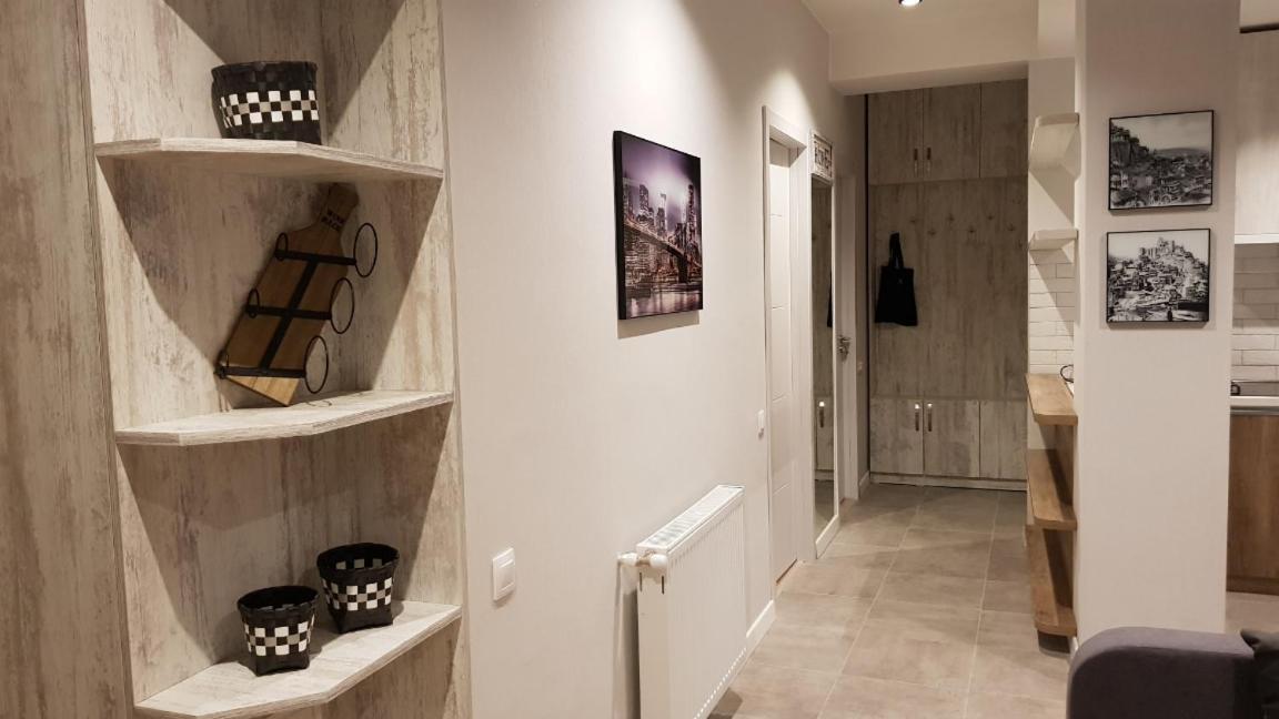 Your Home In Tbilisi: Cosy Stay In The Old City Екстериор снимка
